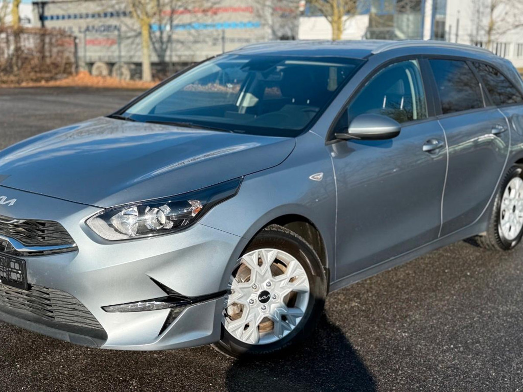 Kia Ceed 2023 Benzine