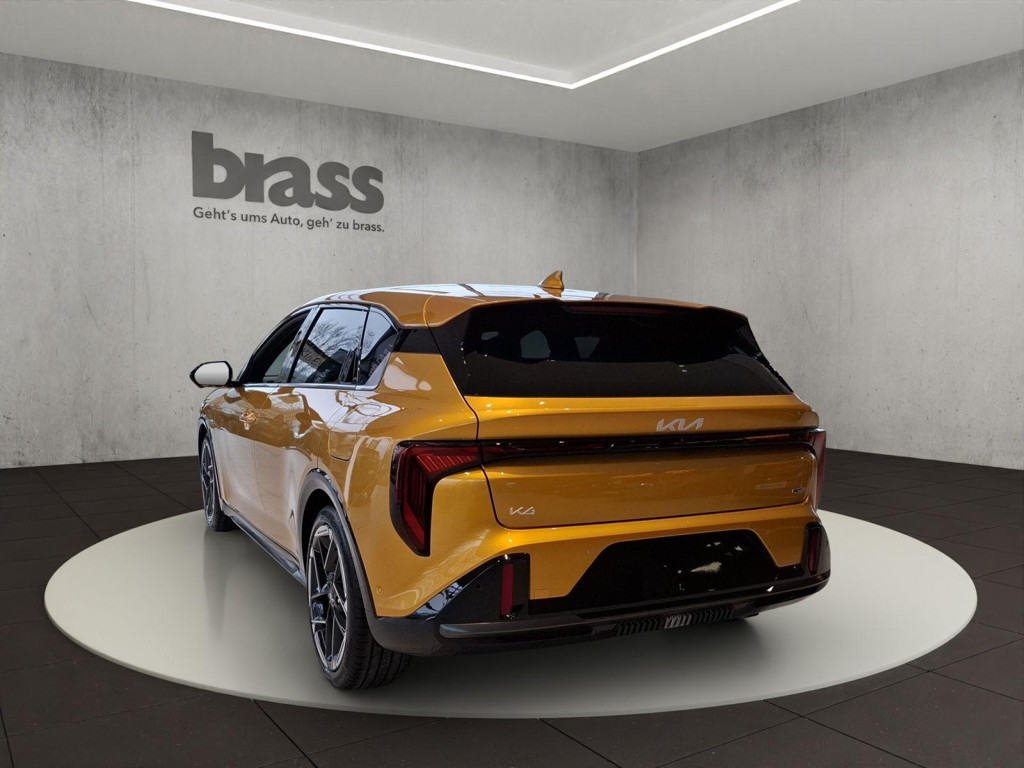 Kia K4