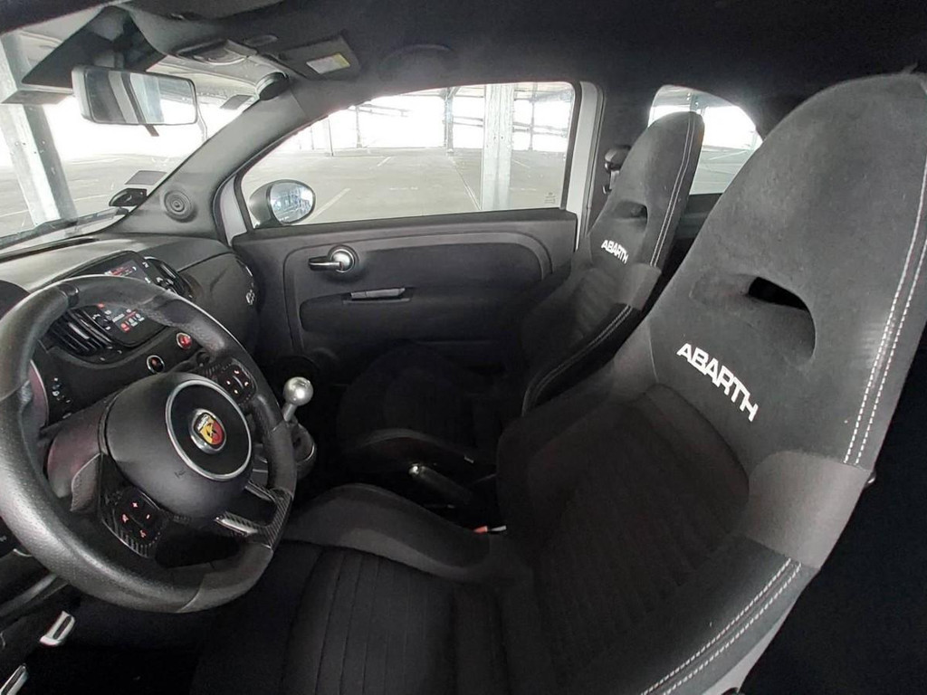 Abarth 695