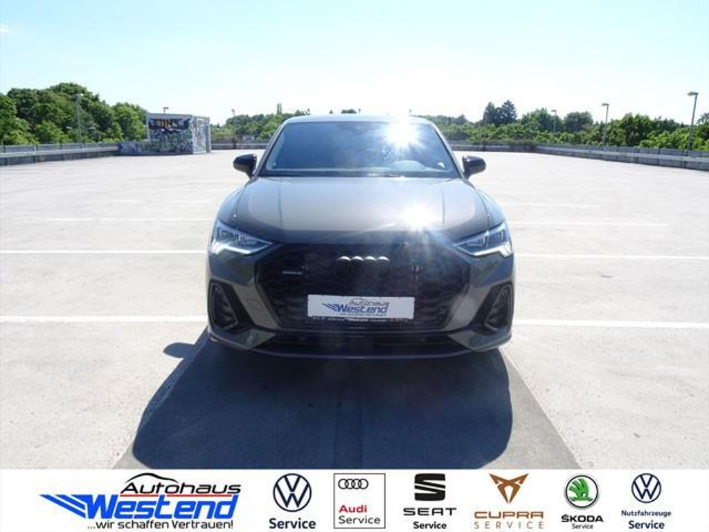 Audi Q3 2025 Benzine