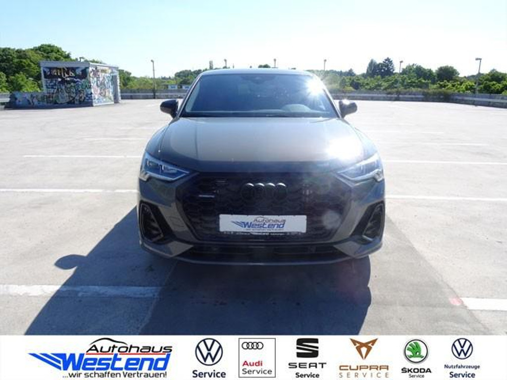 Audi Q3 2025 Benzine