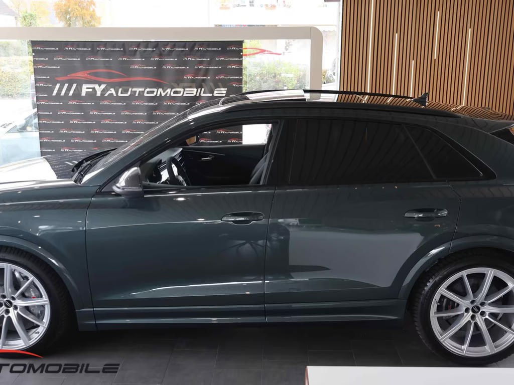 Audi RS Q8