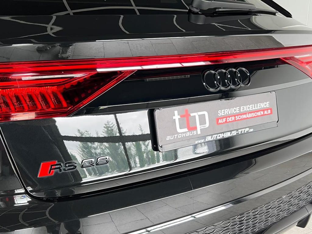Audi RS Q8