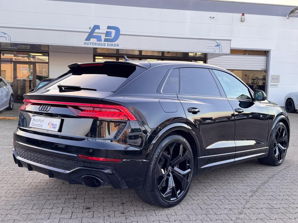 Audi RS Q8