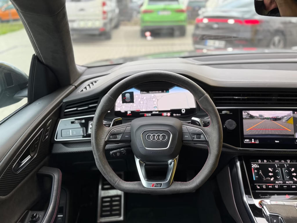 Audi RS Q8