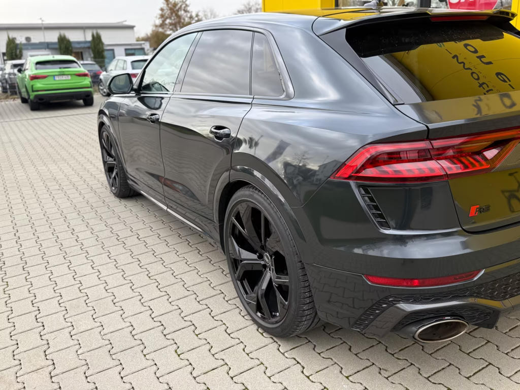 Audi RS Q8