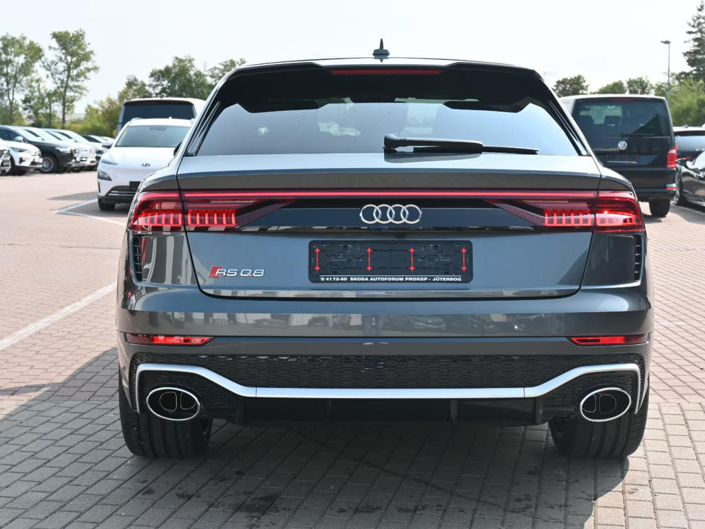 Audi RS Q8
