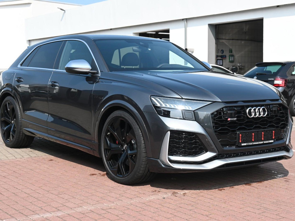 Audi RS Q8