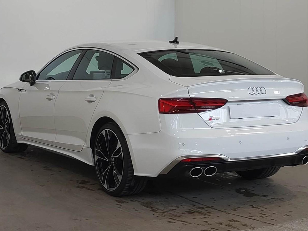 Audi S5
