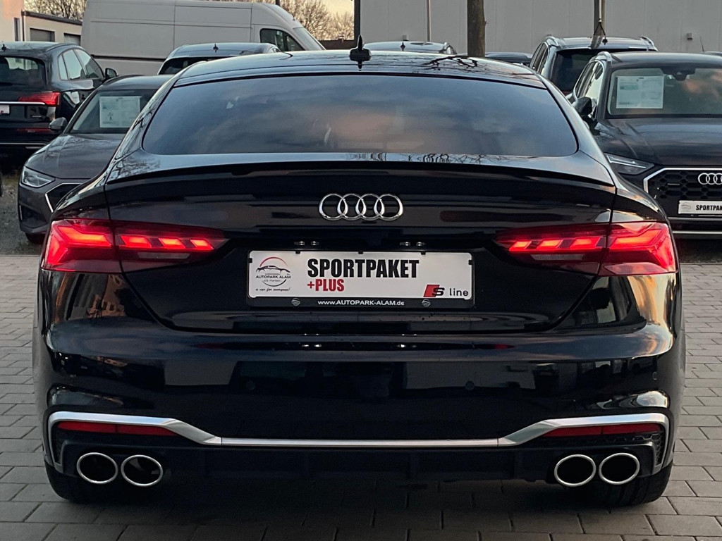 Audi S5