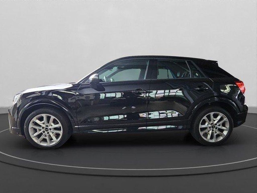 Audi SQ2