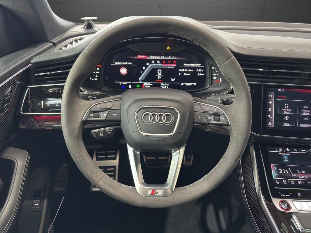 Audi SQ8