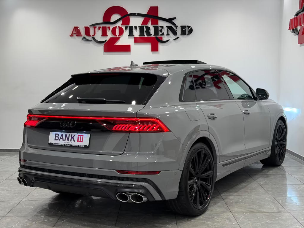 Audi SQ8