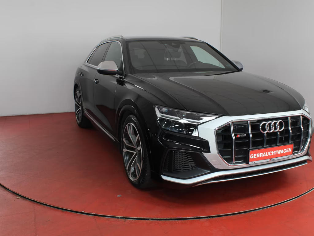 Audi SQ8