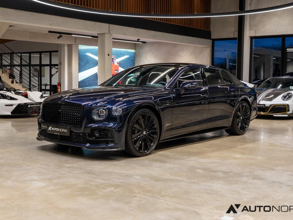 Bentley Flying Spur 2023 Benzine
