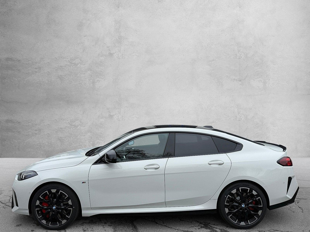 BMW M235 2025 Benzine