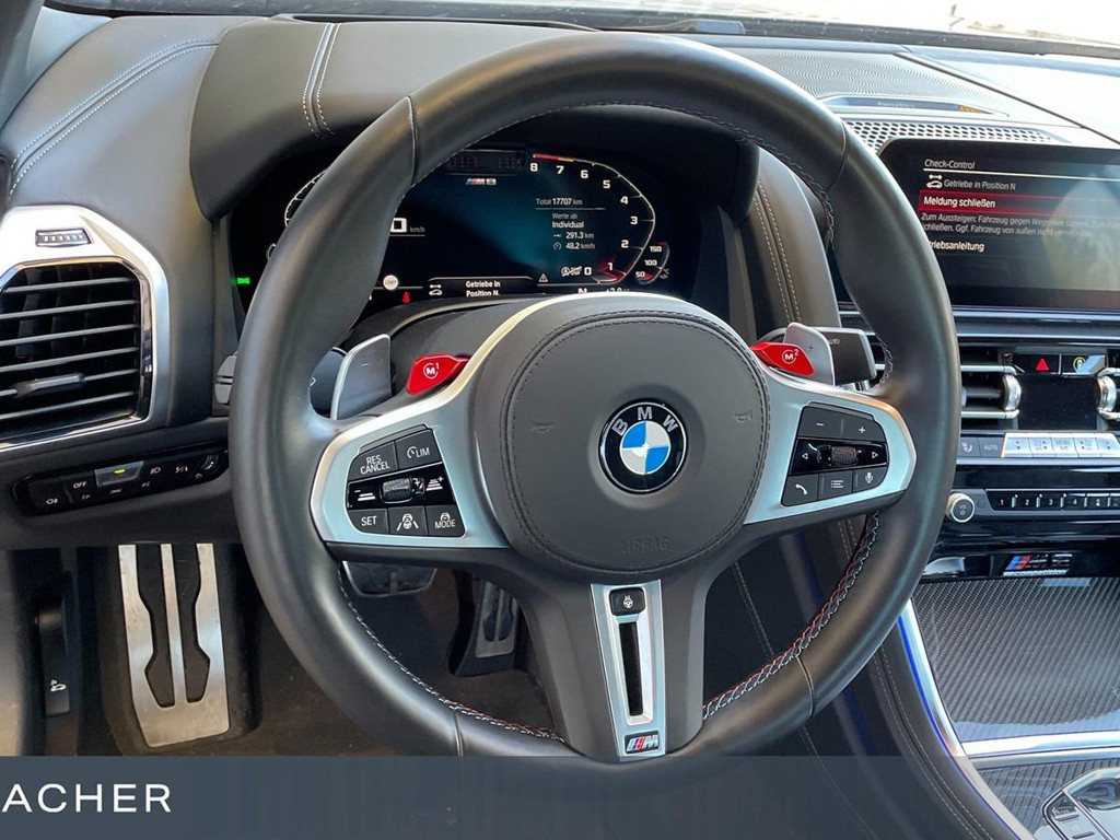 BMW M8