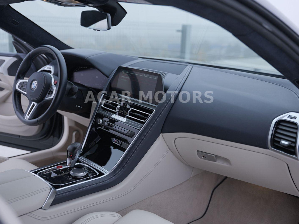 BMW M8 2022 Benzine
