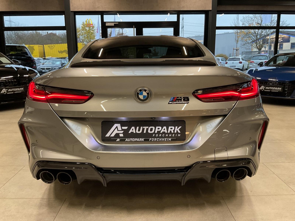 BMW M8