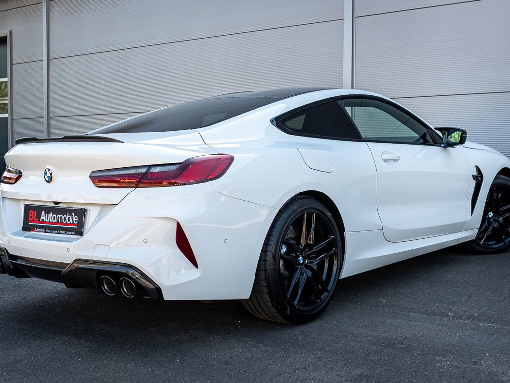 BMW M8
