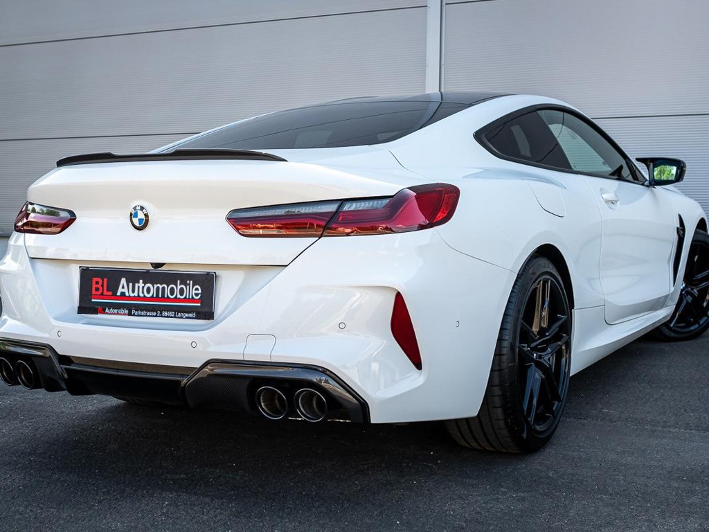BMW M8