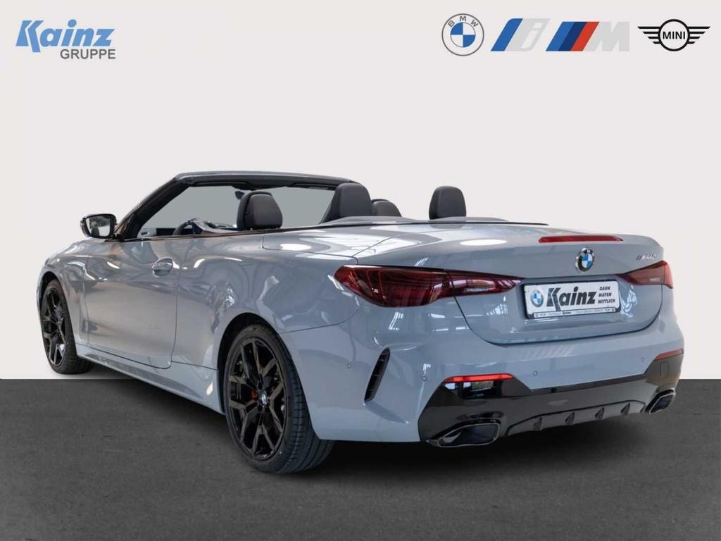 BMW M440