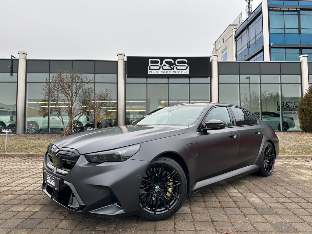 BMW M5 2025 Hybride Benzine