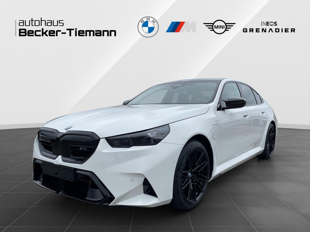 BMW M5 2025 Hybride Benzine