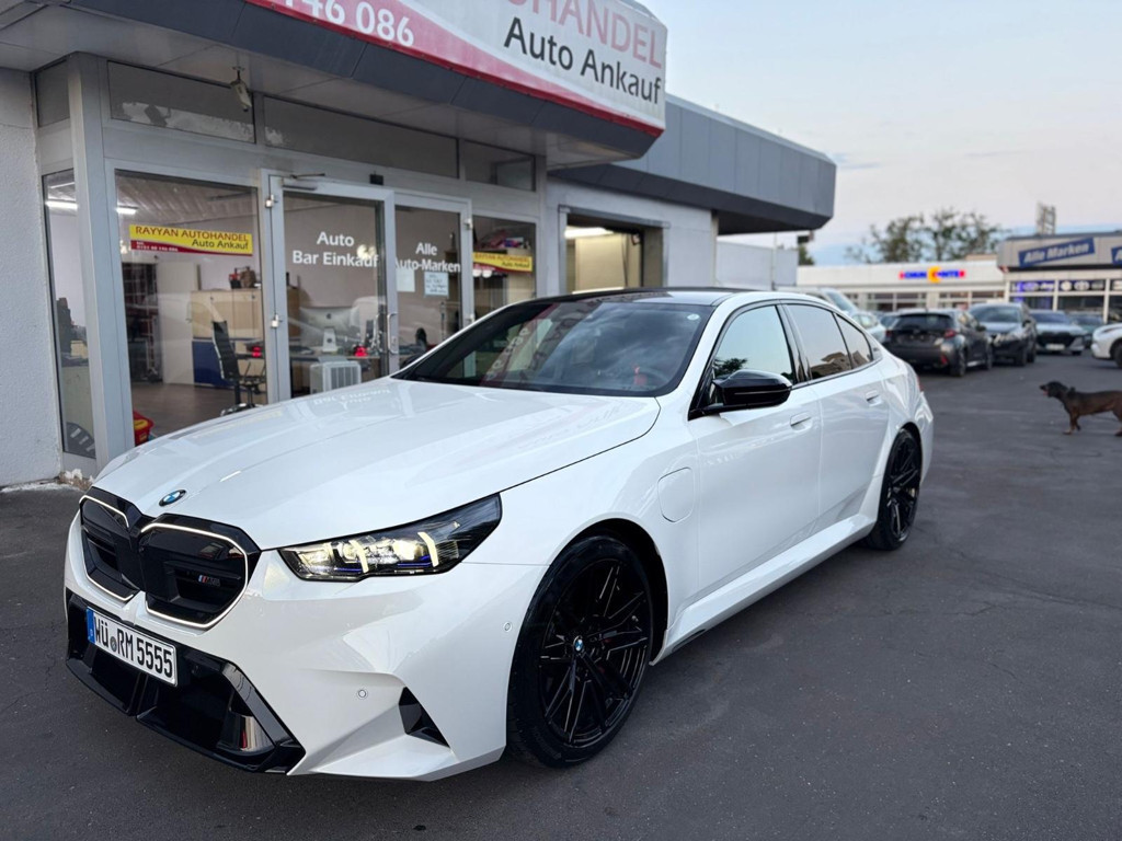 BMW M5 2025 Hybride Benzine