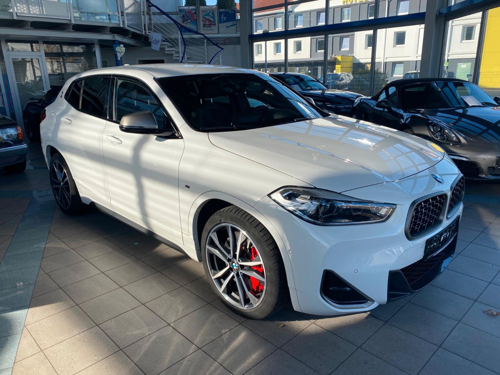 BMW X2