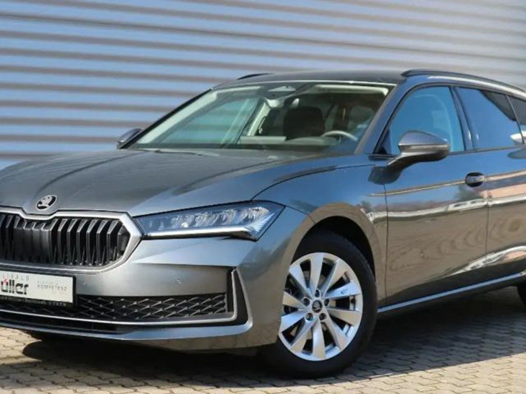 Skoda Superb 2025 Diesel
