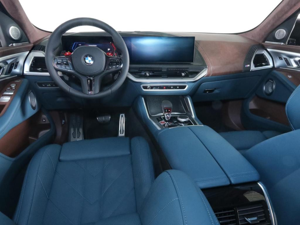 BMW XM