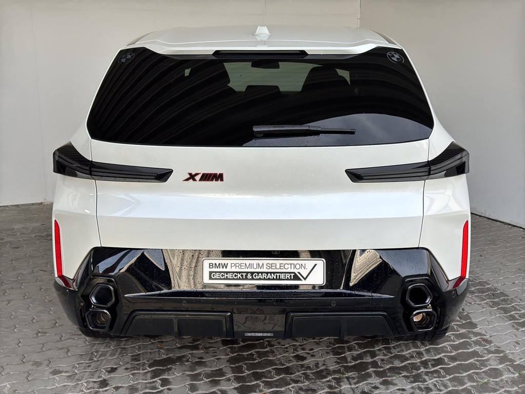 BMW XM
