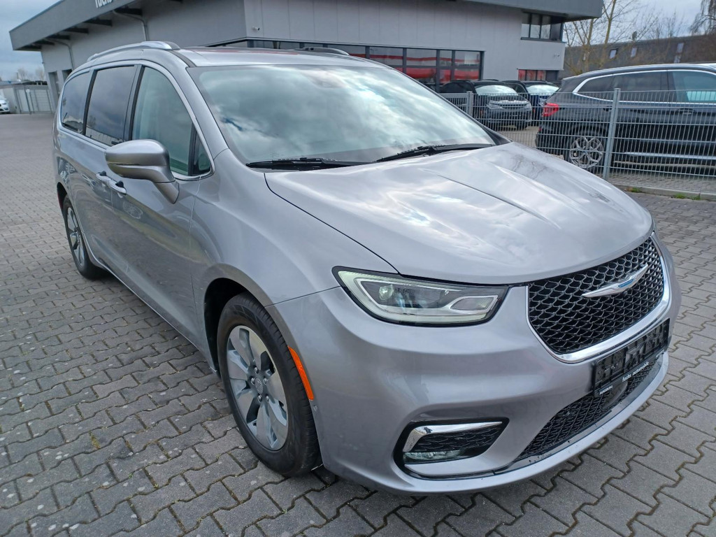 Chrysler Pacifica