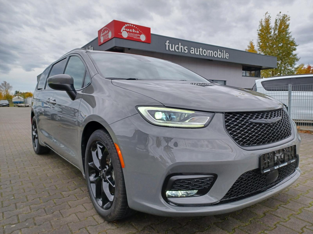 Chrysler Pacifica 2023 Benzine