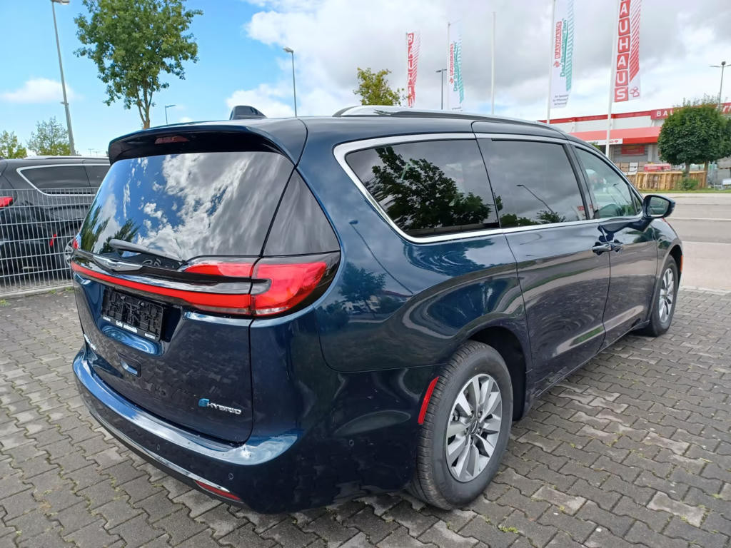 Chrysler Pacifica
