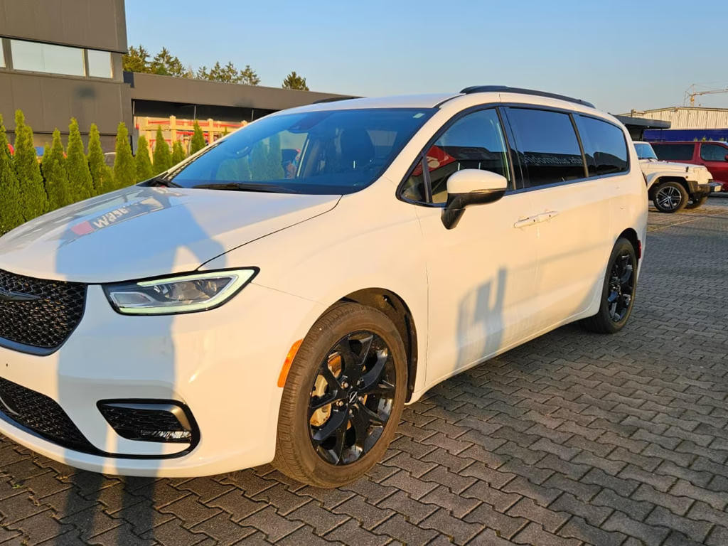Chrysler Pacifica