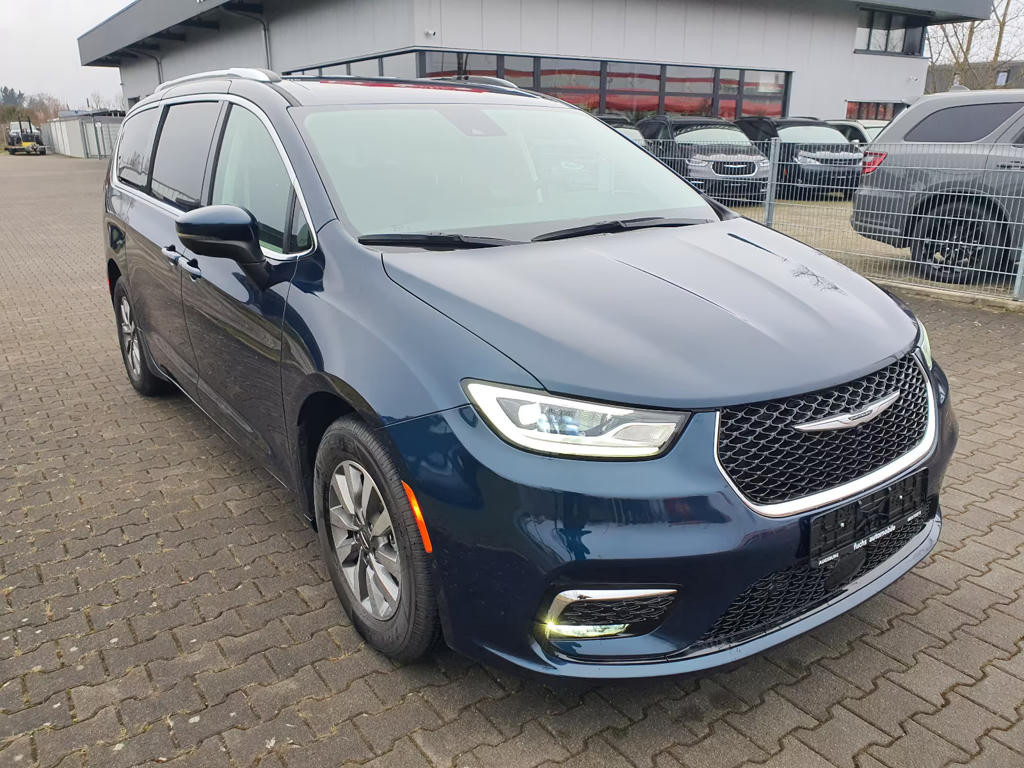 Chrysler Pacifica