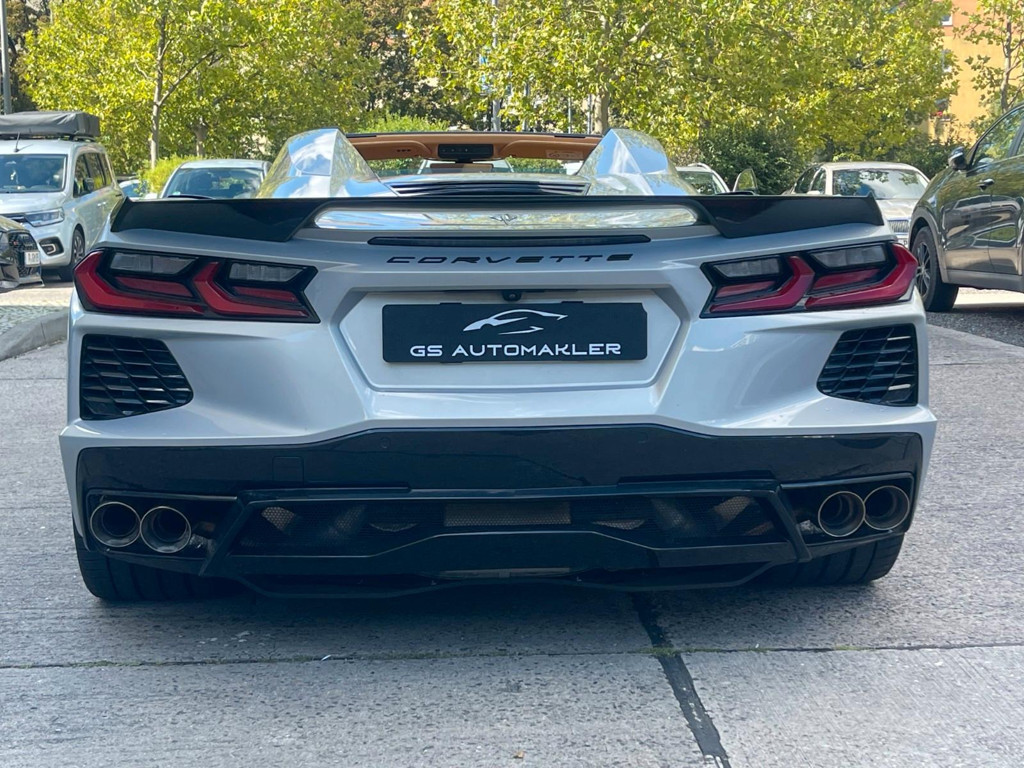 Corvette C8