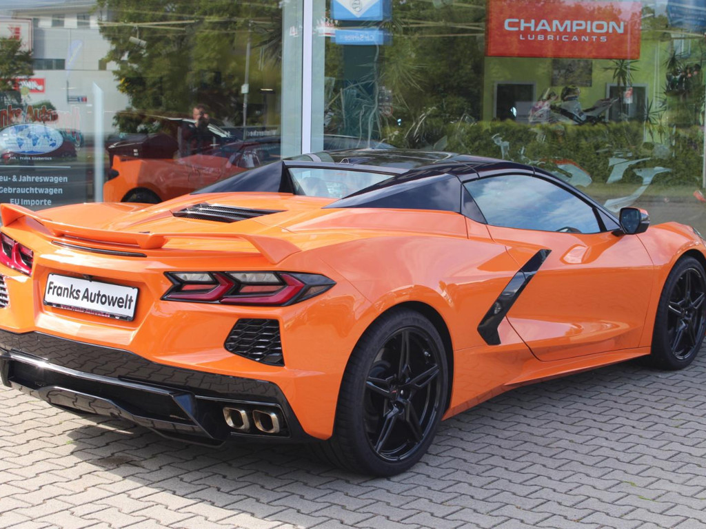 Corvette C8