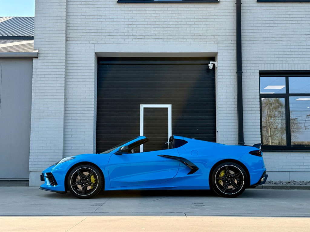 Corvette C8