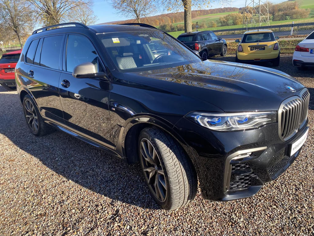 BMW X7 M