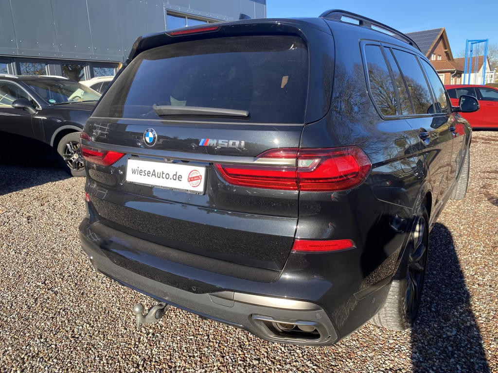 BMW X7 M