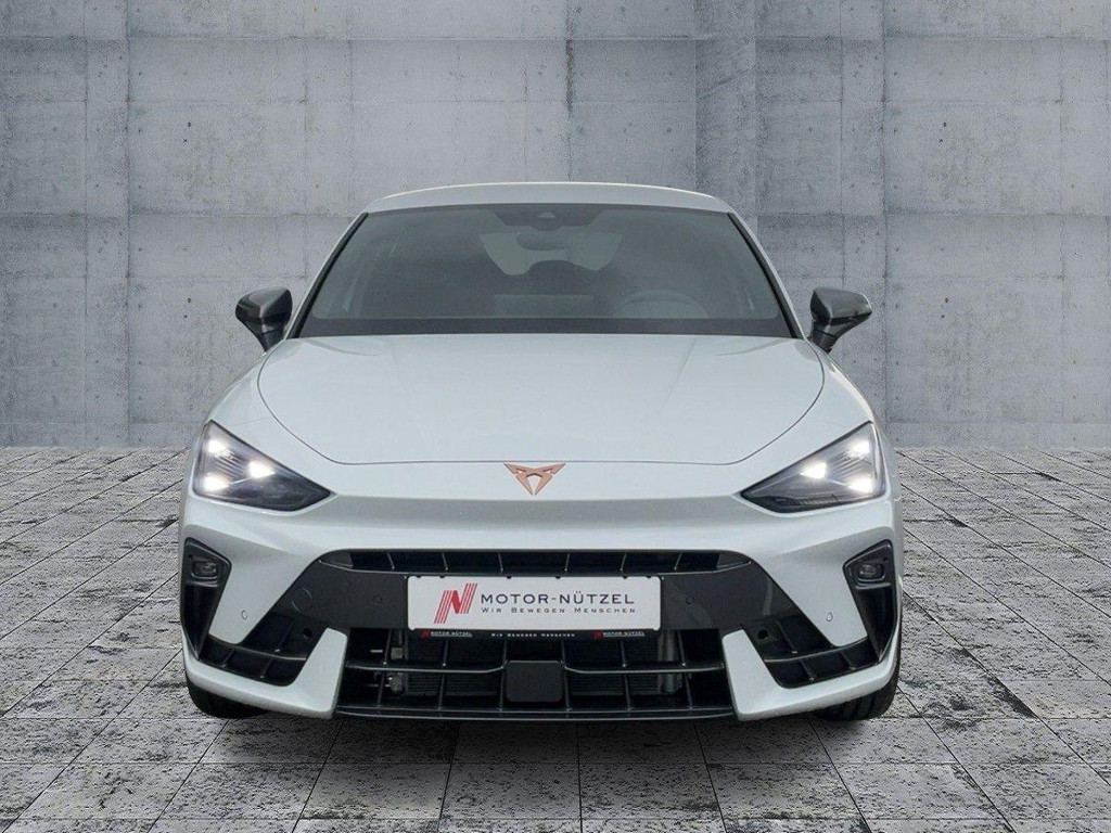 Cupra Leon 2025 Benzine