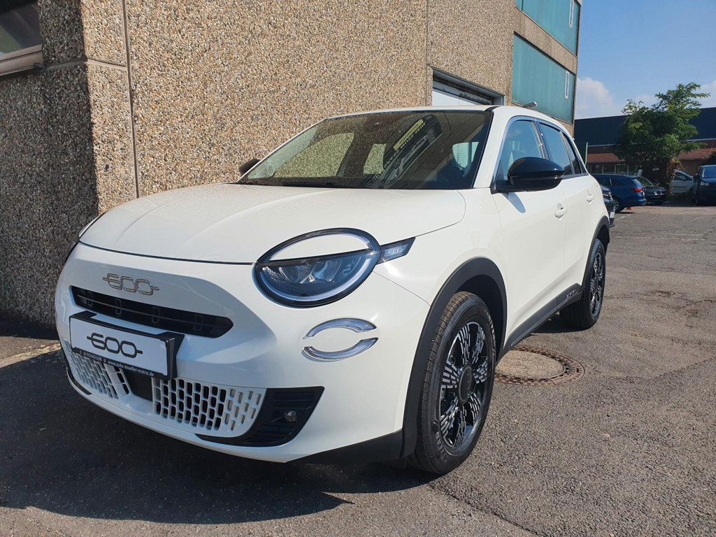 Fiat 600e 2024 Benzine