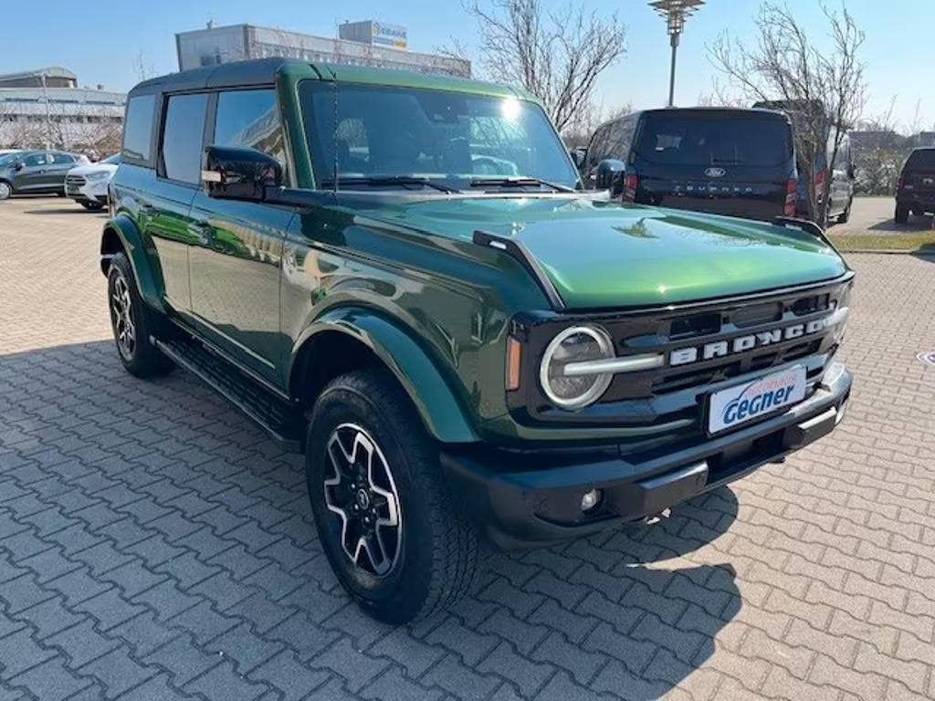 Ford Bronco