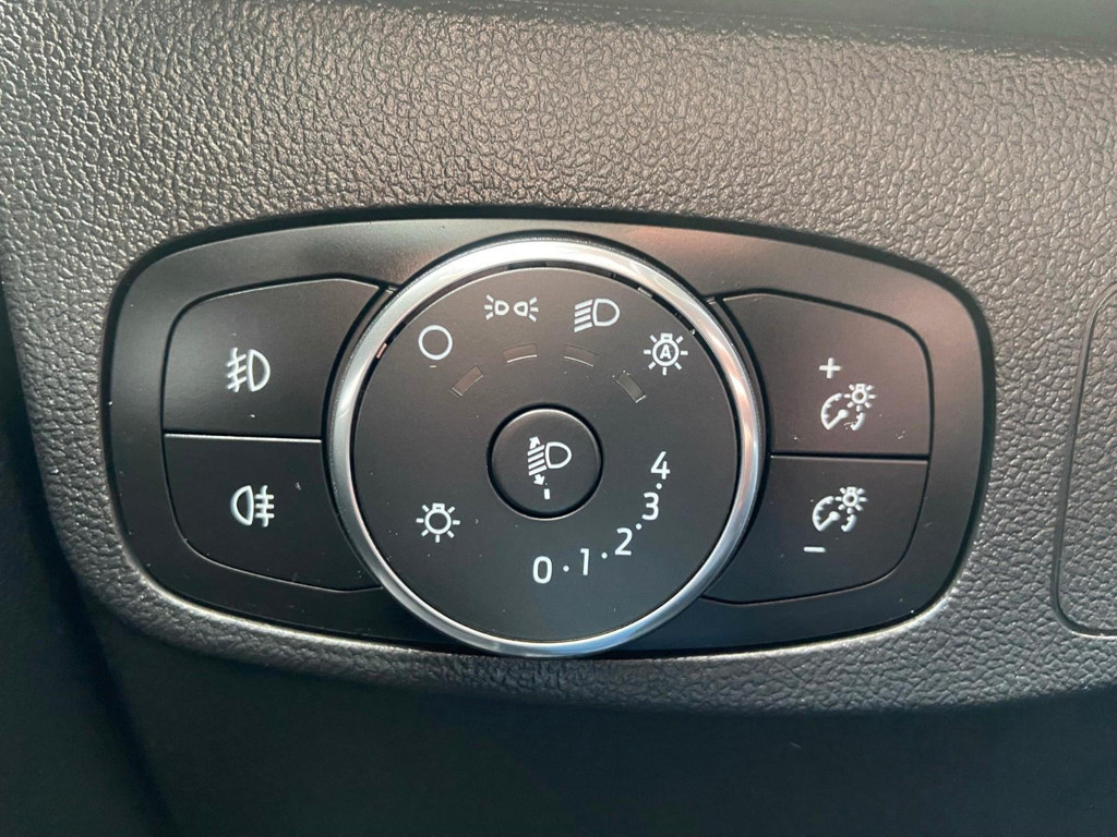 Ford Focus 2022 Benzine