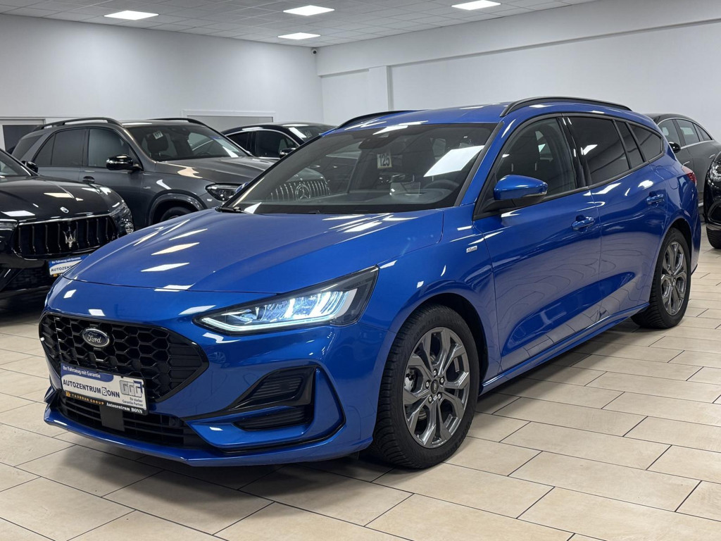 Ford Focus 2023 Benzine