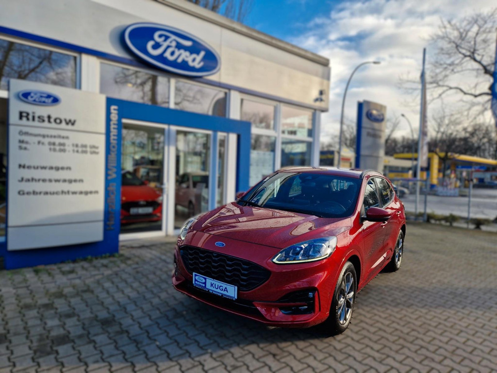 Ford Kuga 2023 Benzine