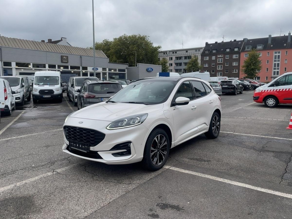 Ford Kuga 2022 Benzine